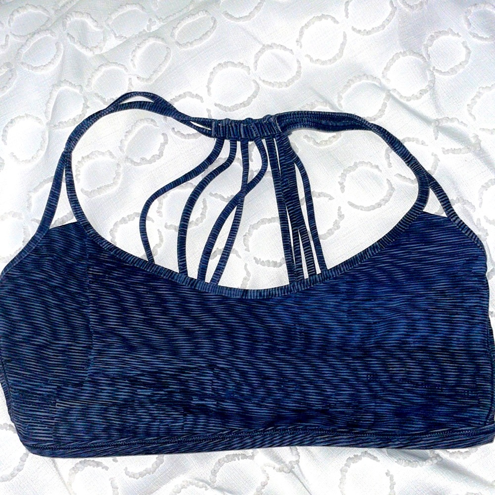 lululemon sports bra size 12